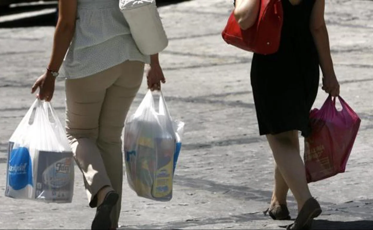 Andaluc A Suprimir El Impuesto A Las Bolsas De Pl Stico A Las Empresas